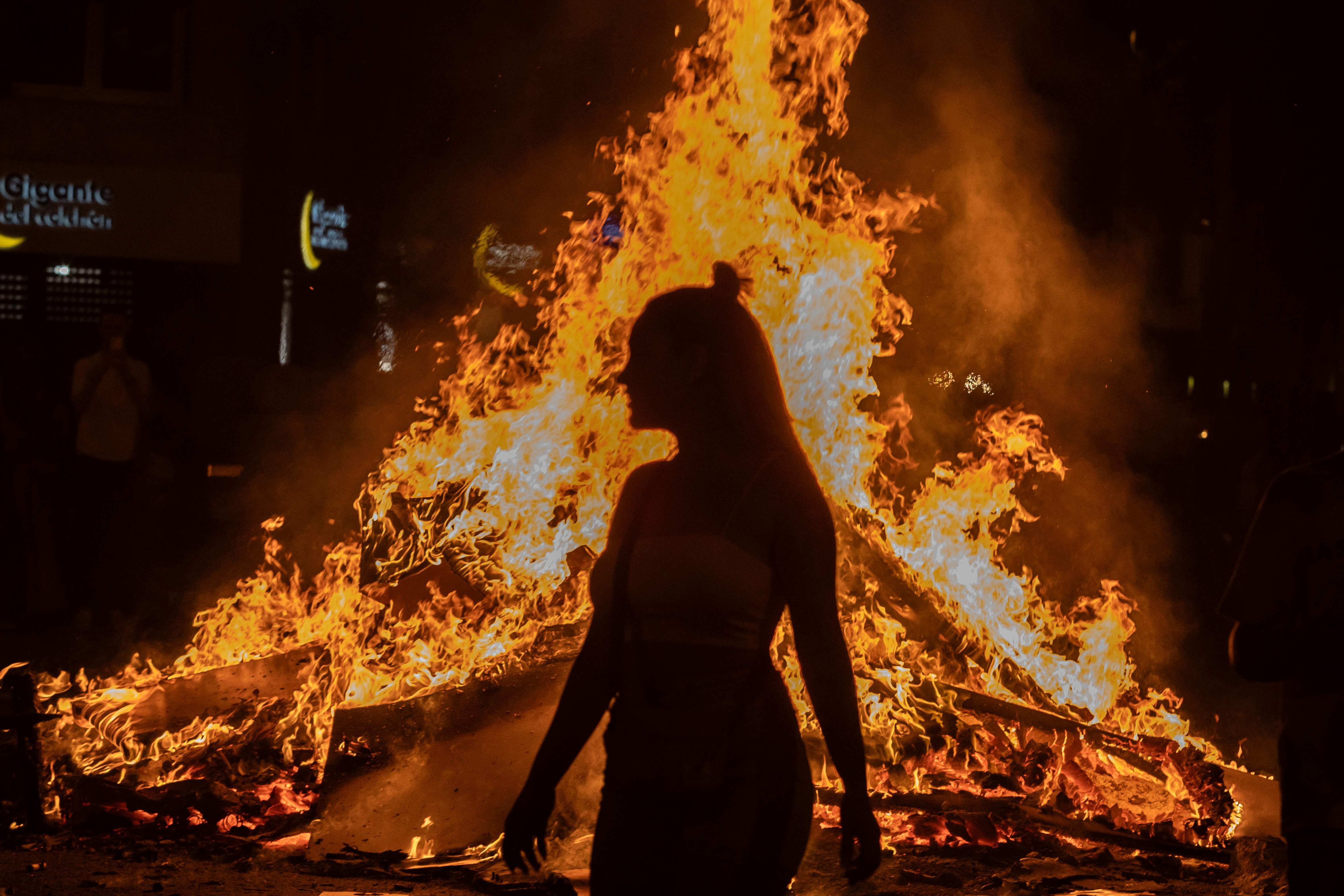 Los 5 lugares en Catalunya para vivir una noche de Sant Joan mágica: ¡no te lo puedes perder!