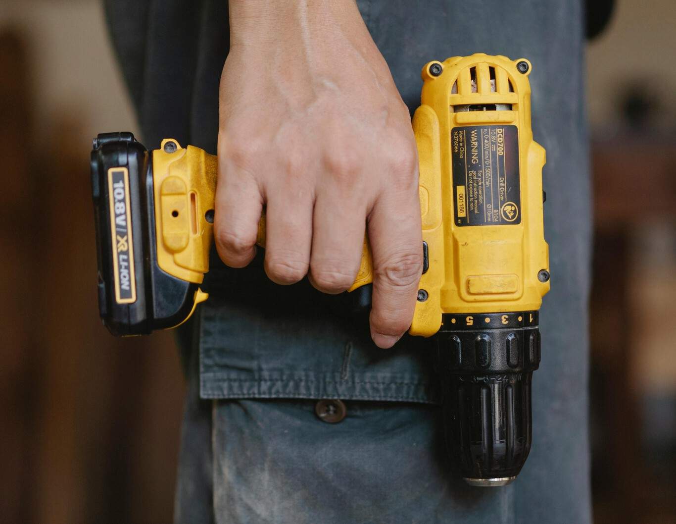 Como aficionado al bricolaje, te digo que este taladro por menos de 25 euros es lo más completo por su precio