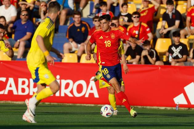 Gerard Martín durant un partit amb la selecció espanyola sub 21 | Foto: EFE Gerard Martín durant un partit amb la selecció espanyola sub 21 | Foto: EFE