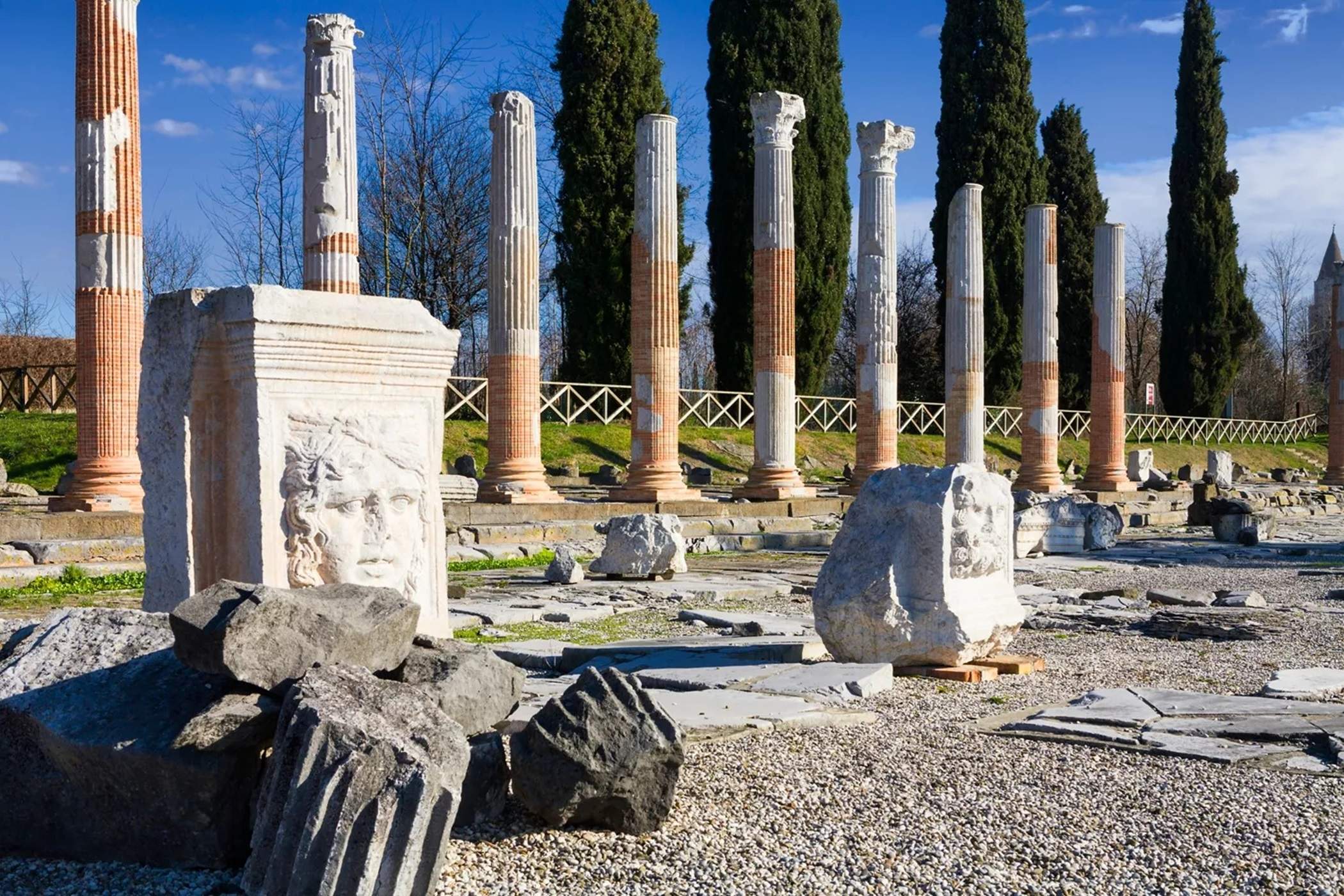 1.Aquileia. Forum romà. Font Turisme d'Itàlia 1.Aquileia. Forum romà. Font Turisme d'Itàlia