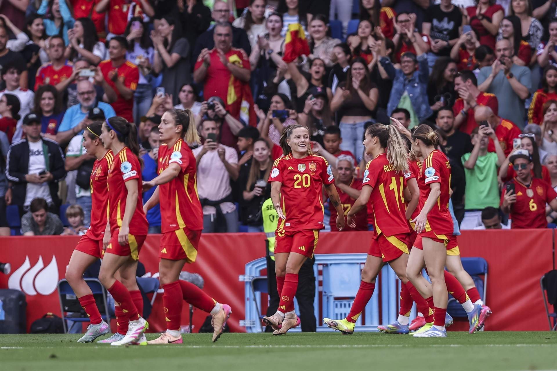 10 futbolistas del Barça y una sorpresa en la lista de Montse Tomé para la Eurocopa 2025