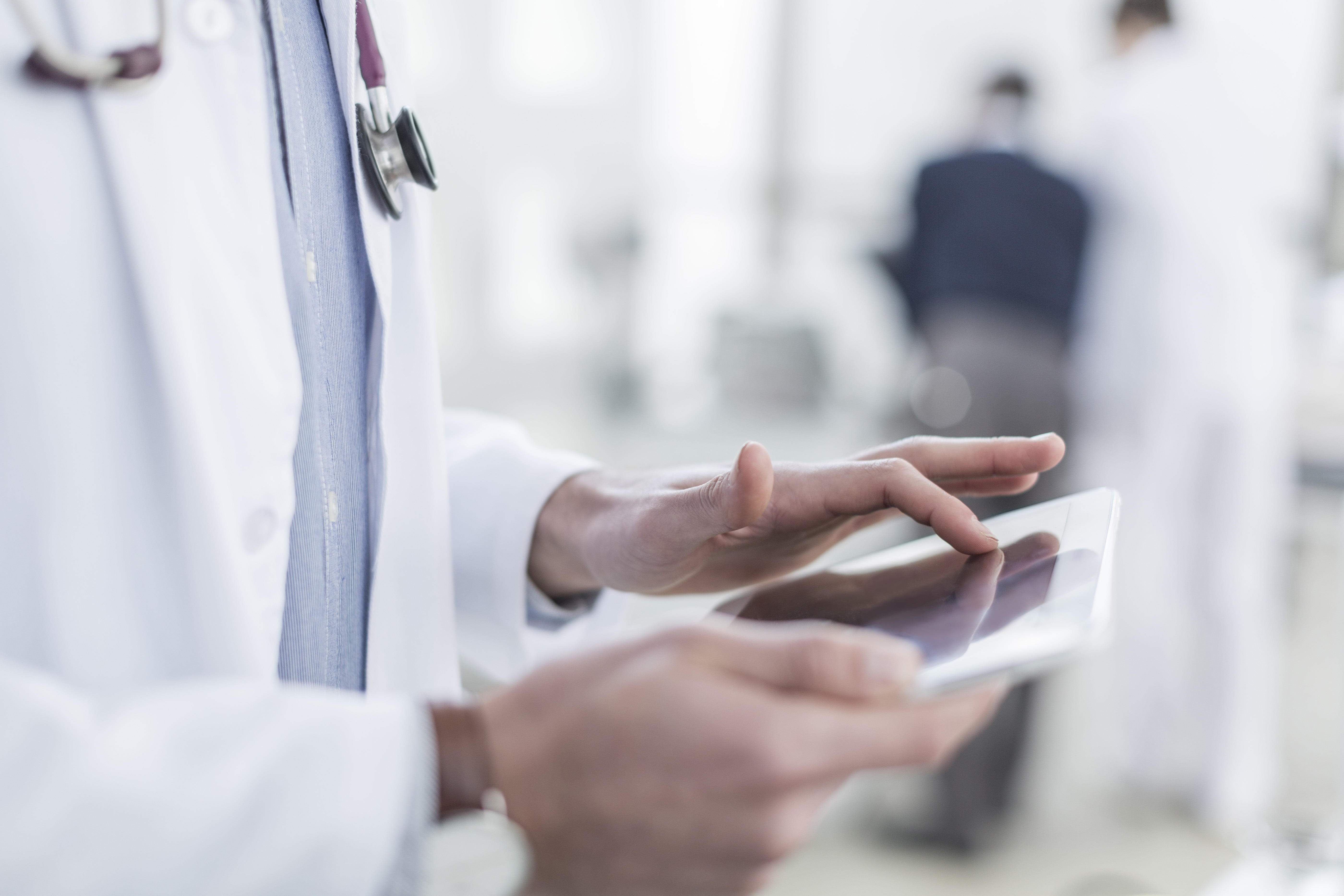 Catalunya avança als 12 anys la prevenció d'infeccions de transmissió sexual davant l'augment de casos