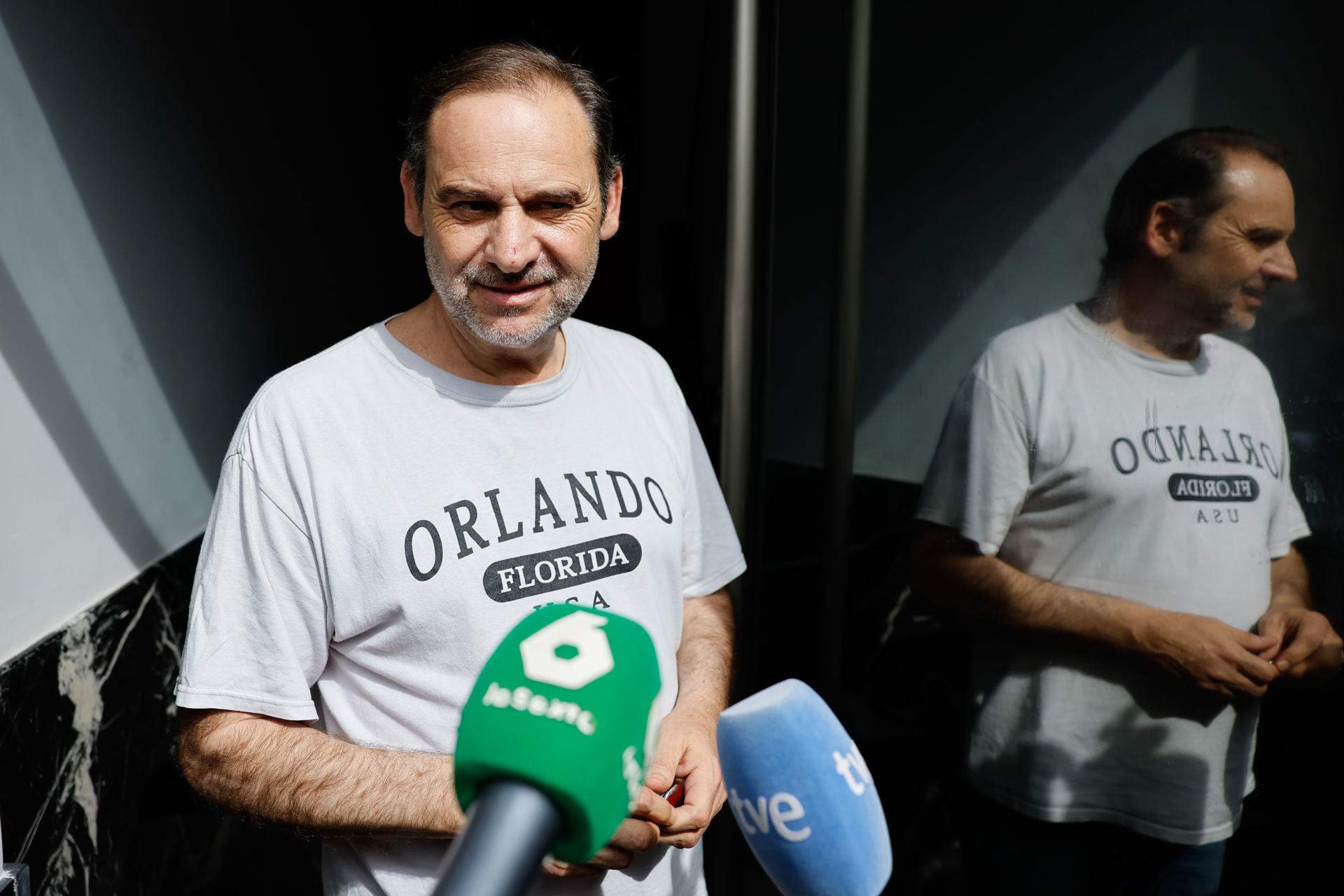 Una dona que era amb Ábalos durant l'escorcoll de l'UCO va intentar ocultar un disc dur als pantalons