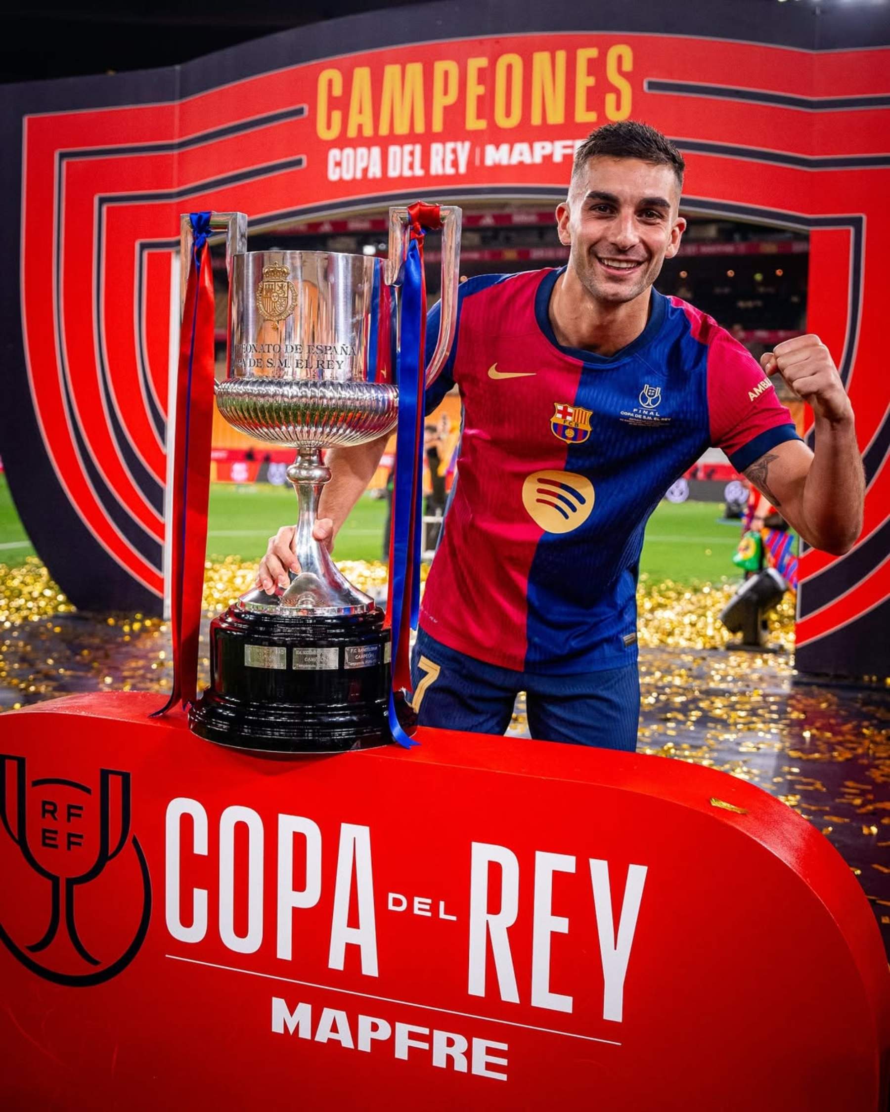 Ferran Torres demana garanties a Flick que tindrà un rol protagonista perquè si no se'n va del Barça