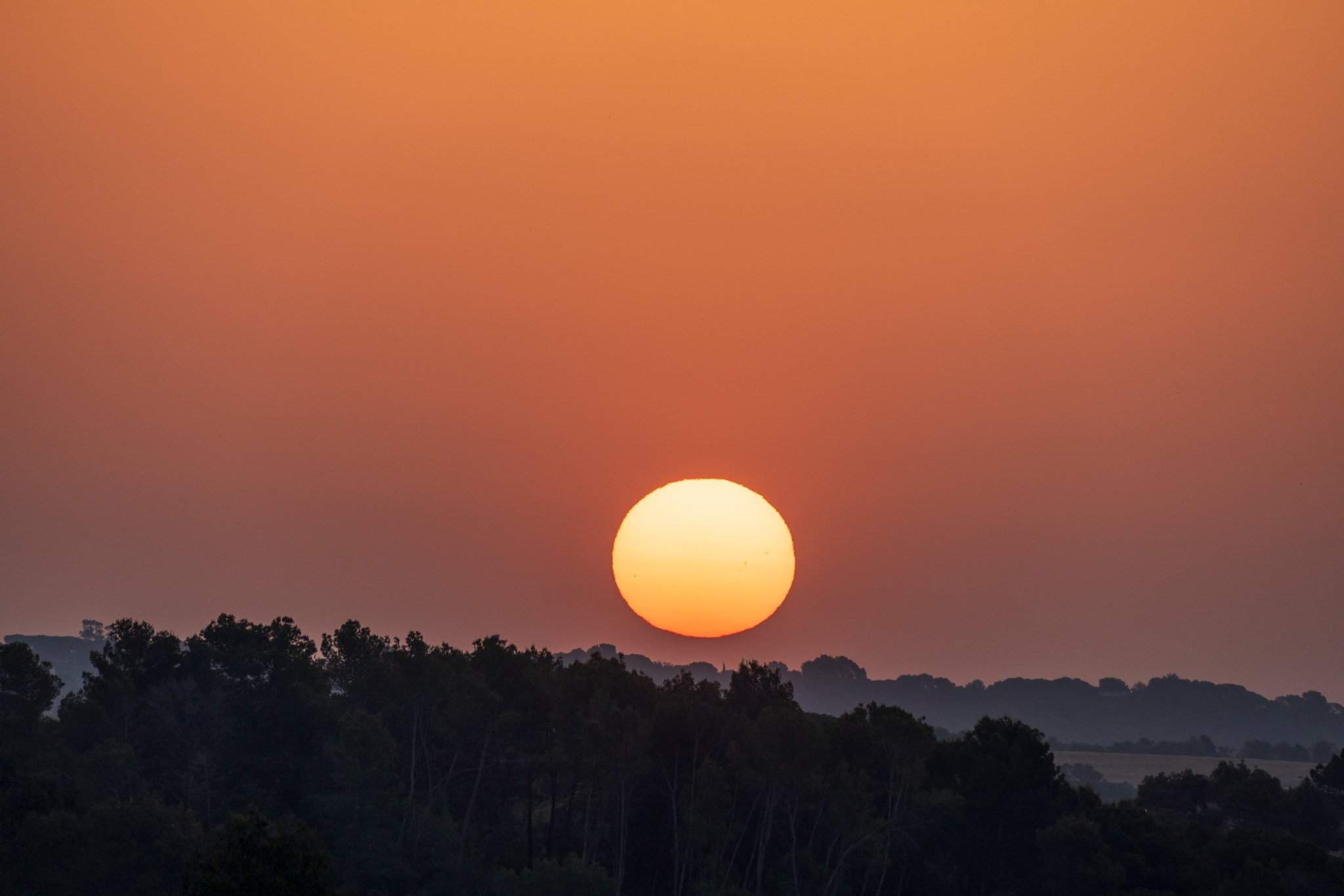 Fins quan durarà la calorada a Catalunya? La primera nit tòrrida a Barcelona, a punt