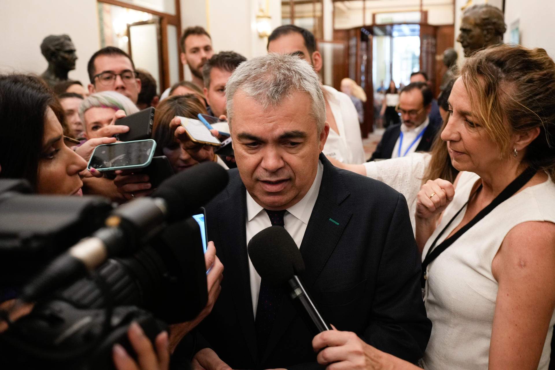 Cerdán cedeix a les pressions dels socis i promet donar explicacions sobre l’informe de l’UCO
