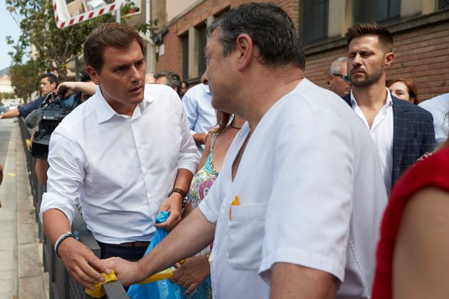 albert rivera alella vei llaços grocs efe