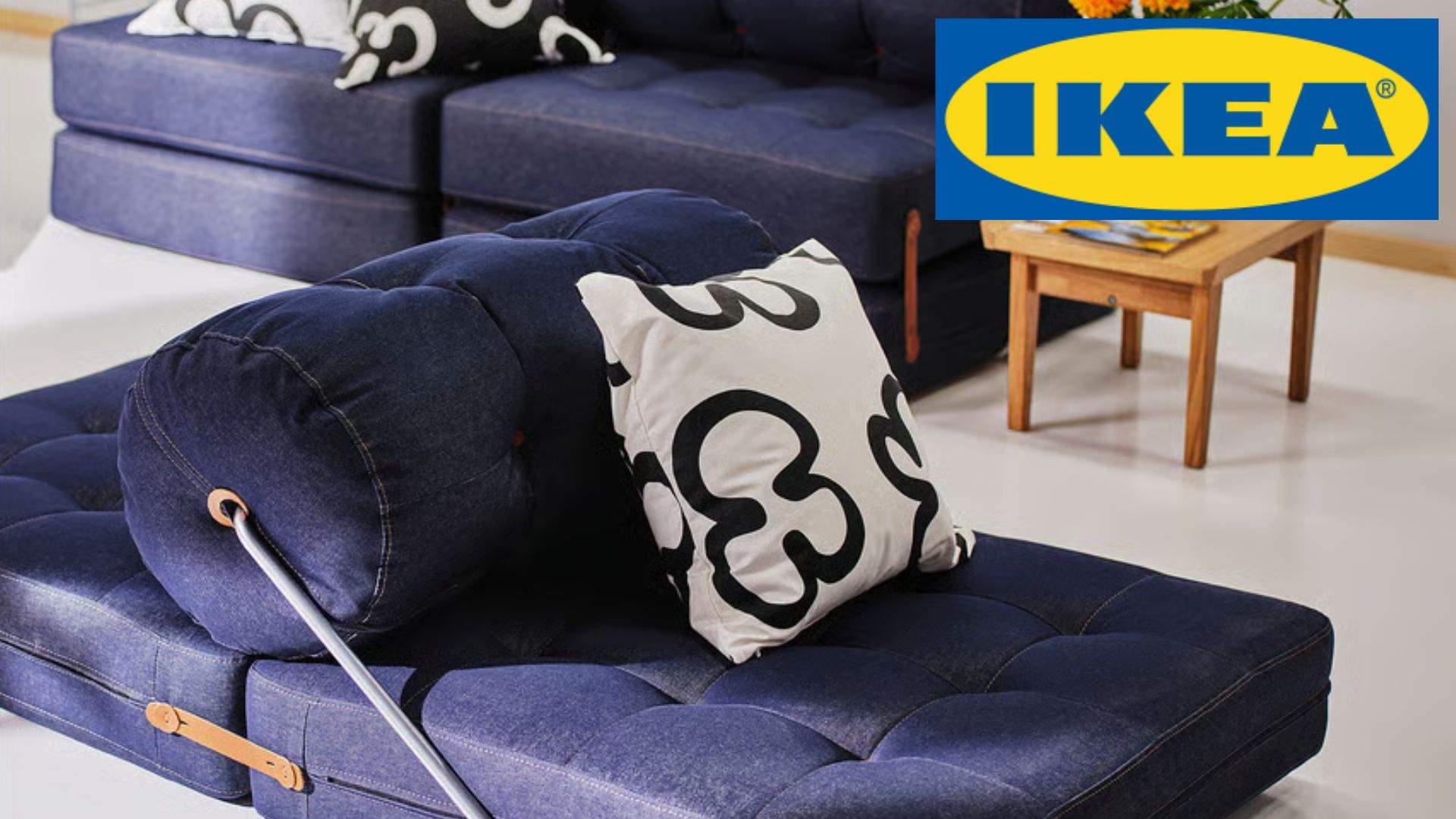 Aquesta butaca de roba texana que es converteix en llit és el més sorprenent que veuràs avui a Ikea