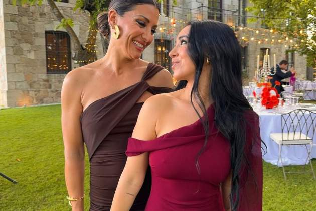 Nagore Robles i Carla Flila boda Susana Bicho   Instagram Nagore Robles i Carla Flila boda Susana Bicho   Instagram