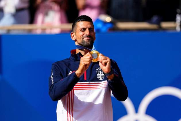 Djokovic con la medalla de oro en París 2024 / Foto: Europa Press Djokovic con la medalla de oro en París 2024 / Foto: Europa Press