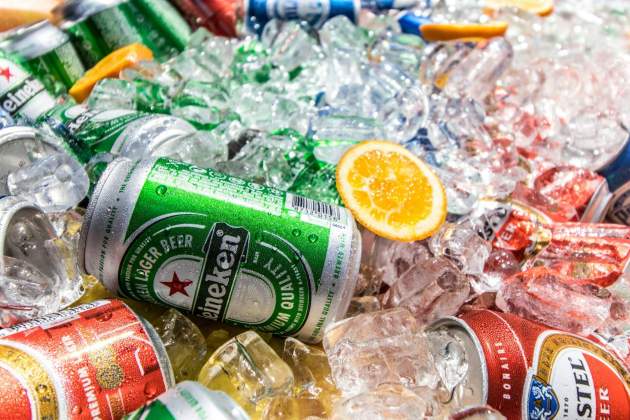 Afegeix sal al gel i veuràs com el procés s'accelera / Foto: Unsplash Afegeix sal al gel i veuràs com el procés s'accelera / Foto: Unsplash