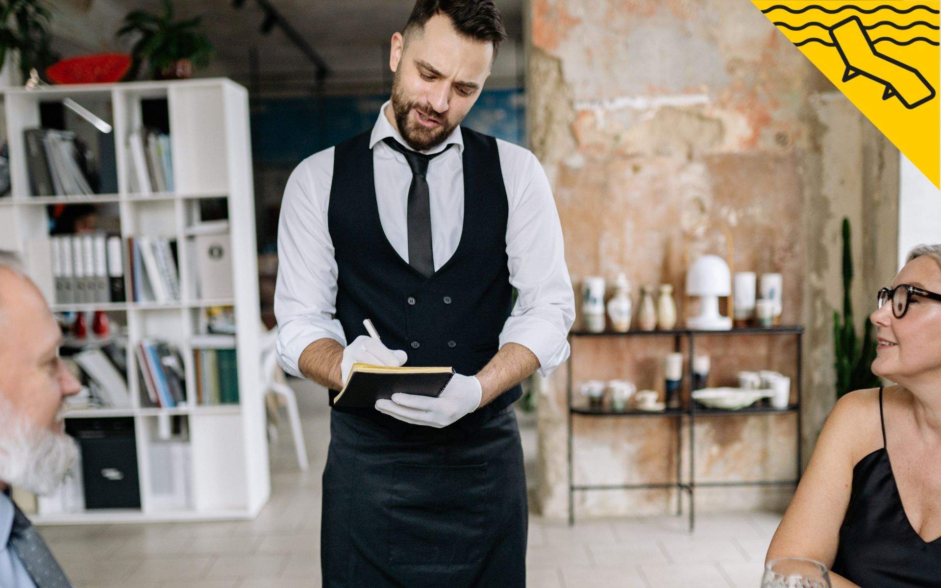 Las 10 cosas que los camareros odian que hagas en el bar (y no eras consciente)
