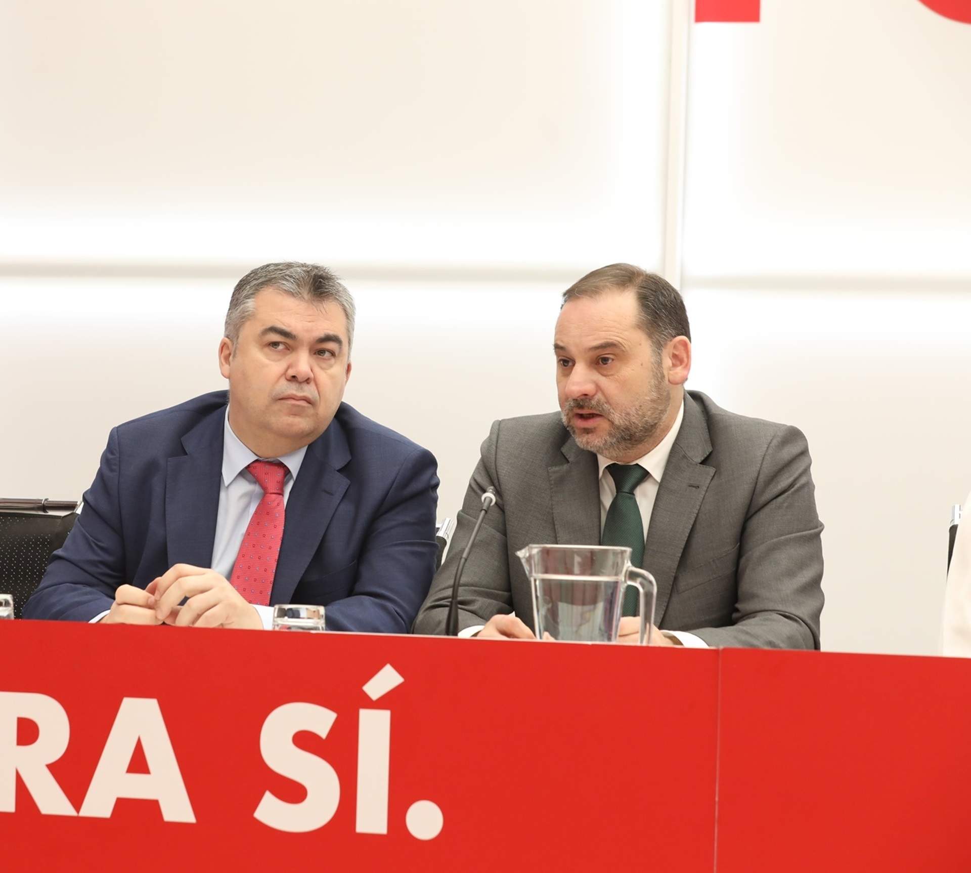El PSOE va intentar comprar el silenci d'Ábalos: pagar-li l'advocat i feina en una consultora