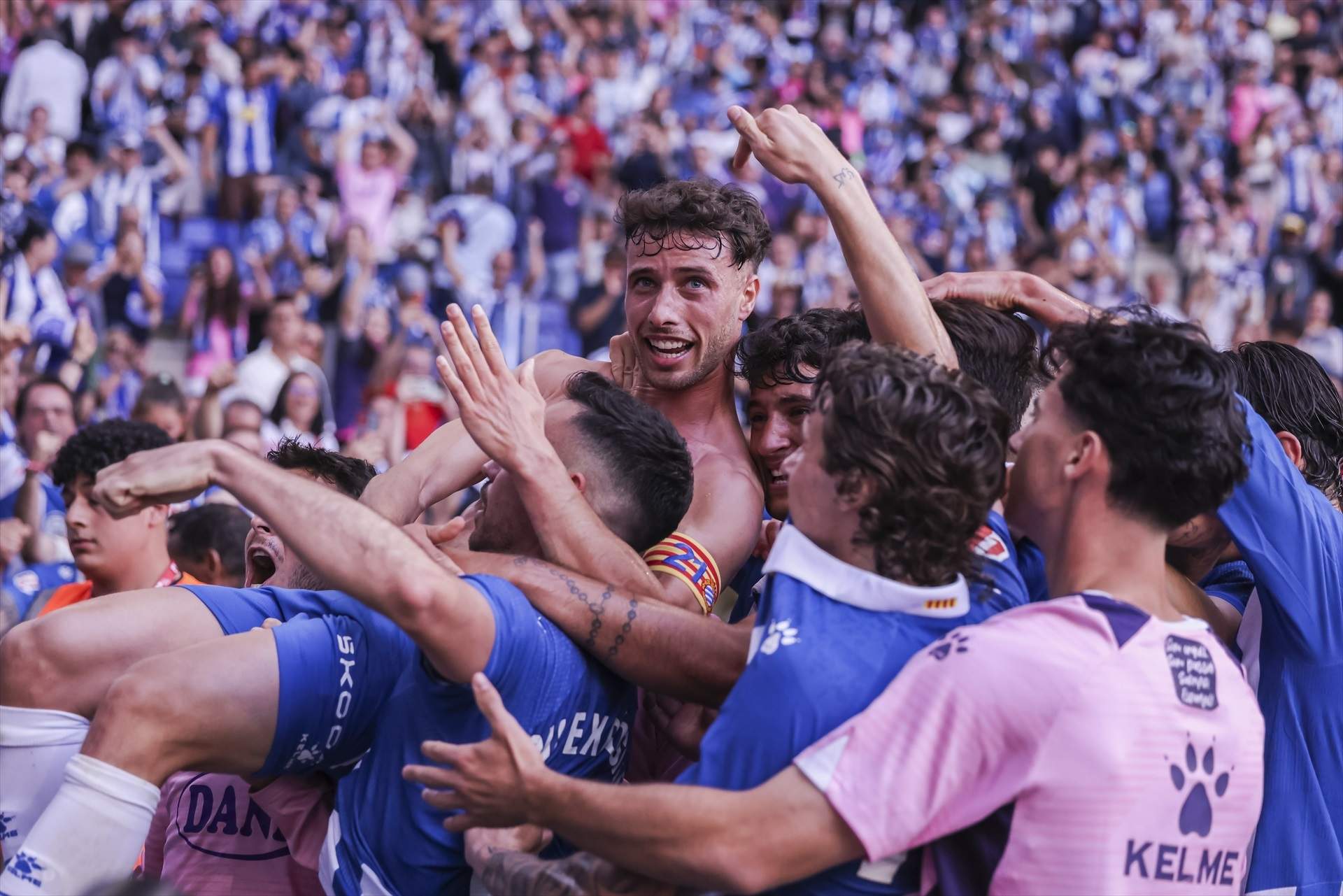 Oficial: Javi Puado, renovado: "Barcelonés, catalán y del Espanyol"