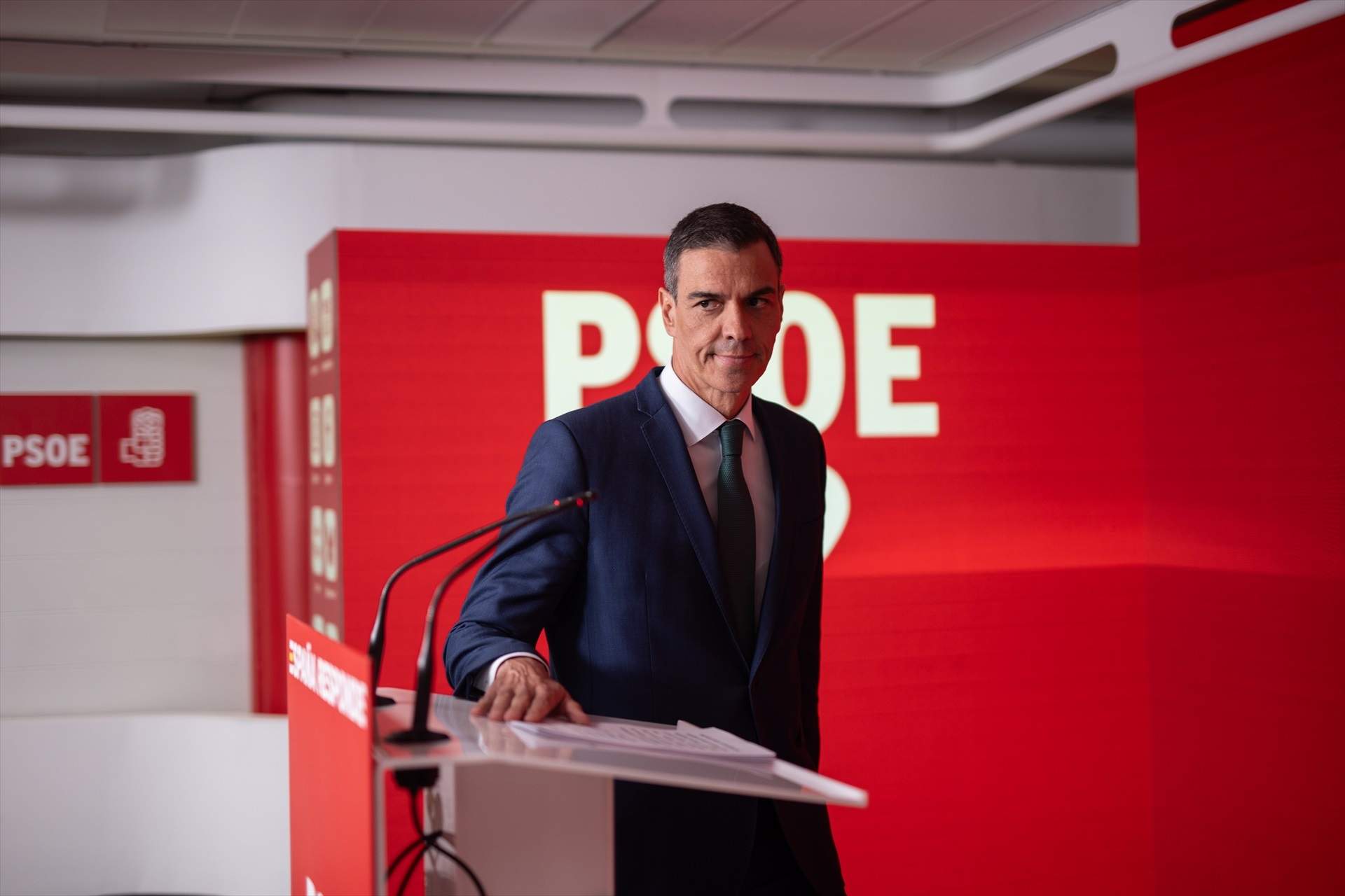 Sánchez recupera ahora una comisión de investigación que murió hace ocho meses sin citar a Ábalos ni Koldo