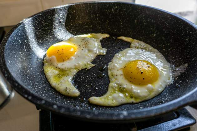 Pots fer els ous a la planxa / Foto: Unsplash Pots fer els ous a la planxa / Foto: Unsplash