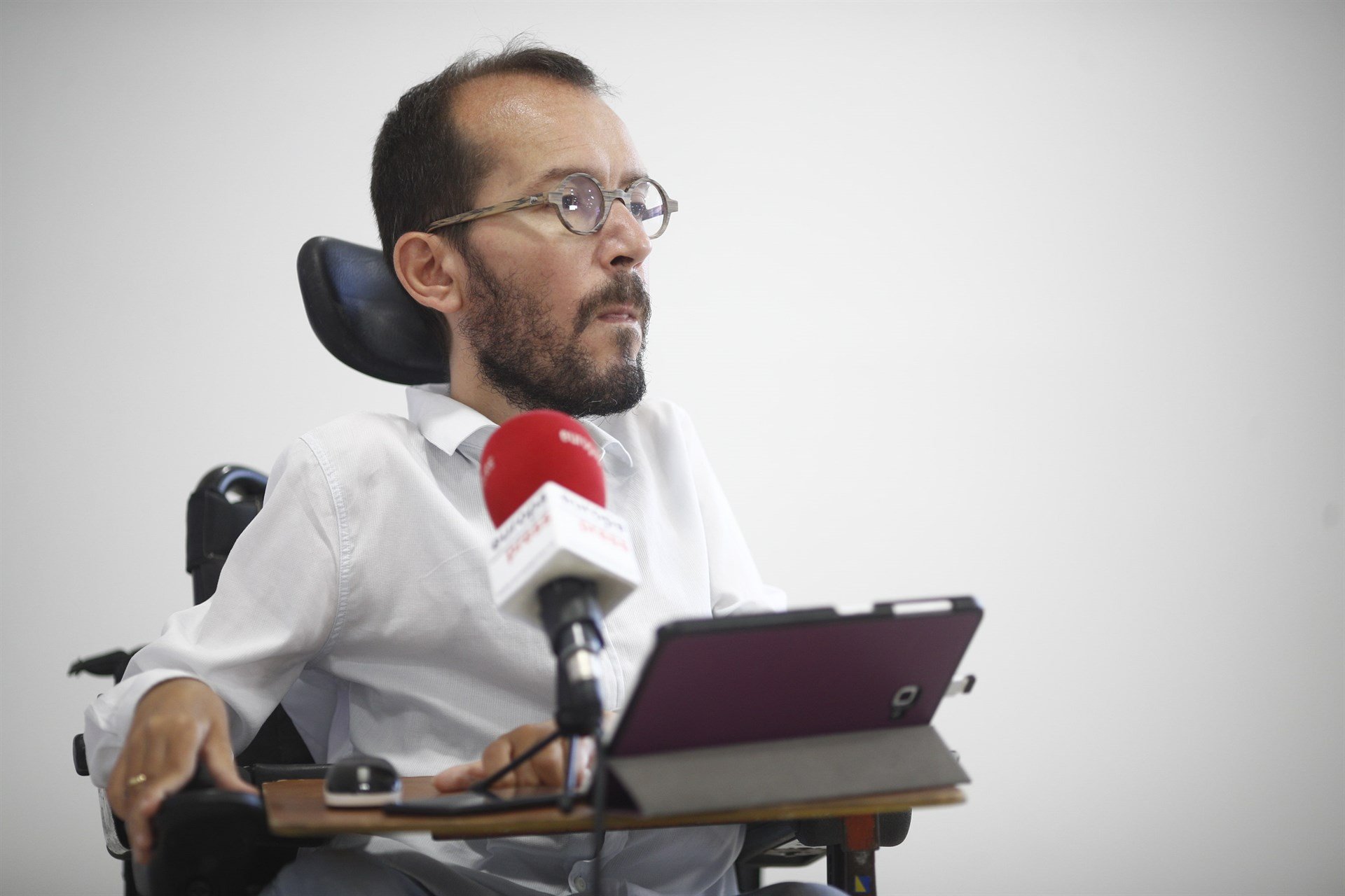 Pablo Echenique carrega contra Valtònyc (i rep de valent a la xarxa)