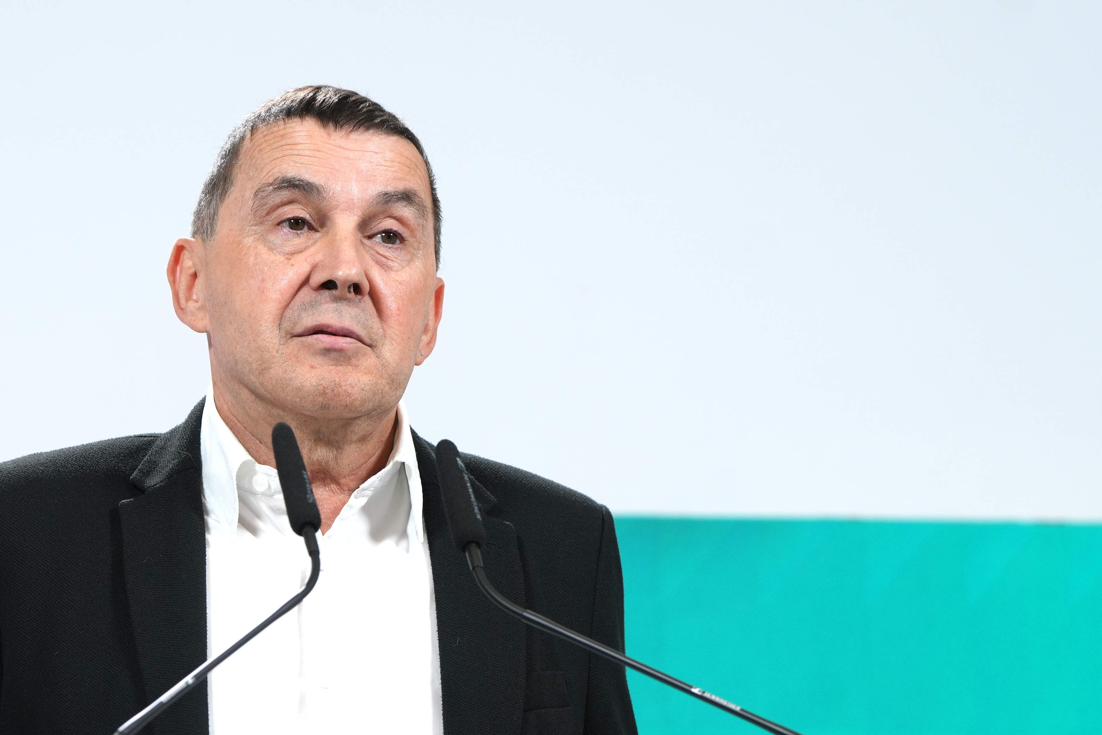Bildu veu una nova "pantalla" per l'escàndol Cerdán i avisa Sánchez: "Ja no s'hi val dir que el PP és pitjor"