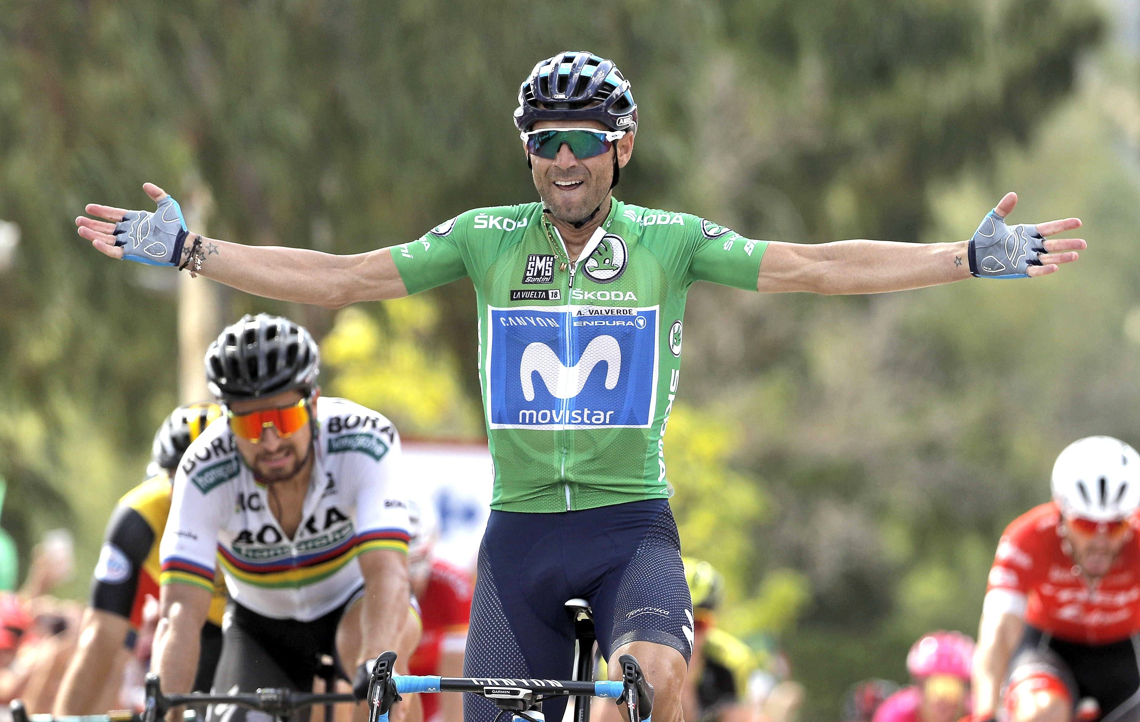 Valverde amarga a Sagan con su doblete