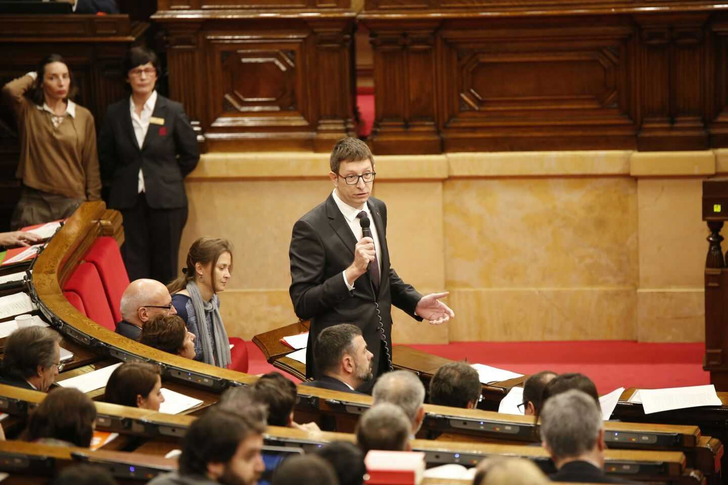 Mundó denuncia que Catalá i Margallo es van desentendre de l’accident de Freginals