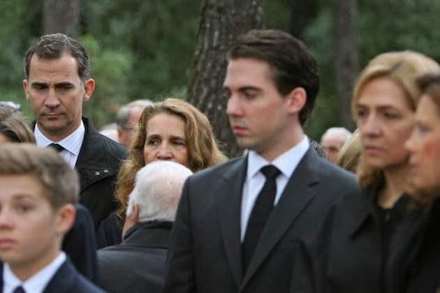 Felip, Elena i Cristina funeral grec, GTRES Felip, Elena i Cristina funeral grec, GTRES