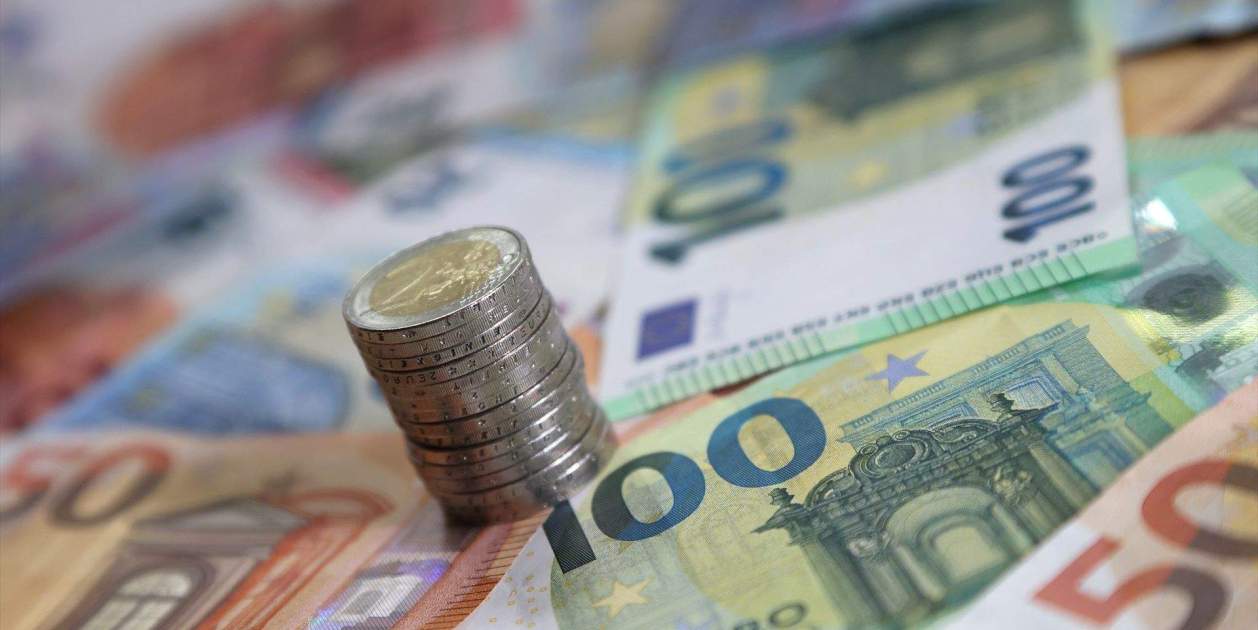 dinero monedas efectivo europa press