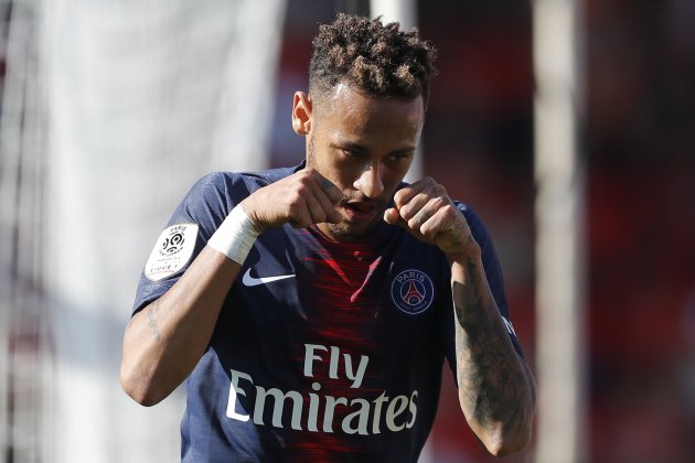 Neymar celebración llantos PSG EFE