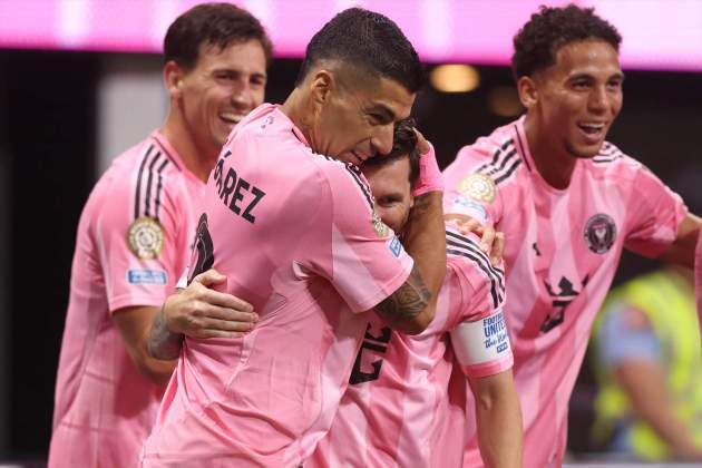 Messi i Suárez celebrando el gol del argentino / Foto: Europa Press