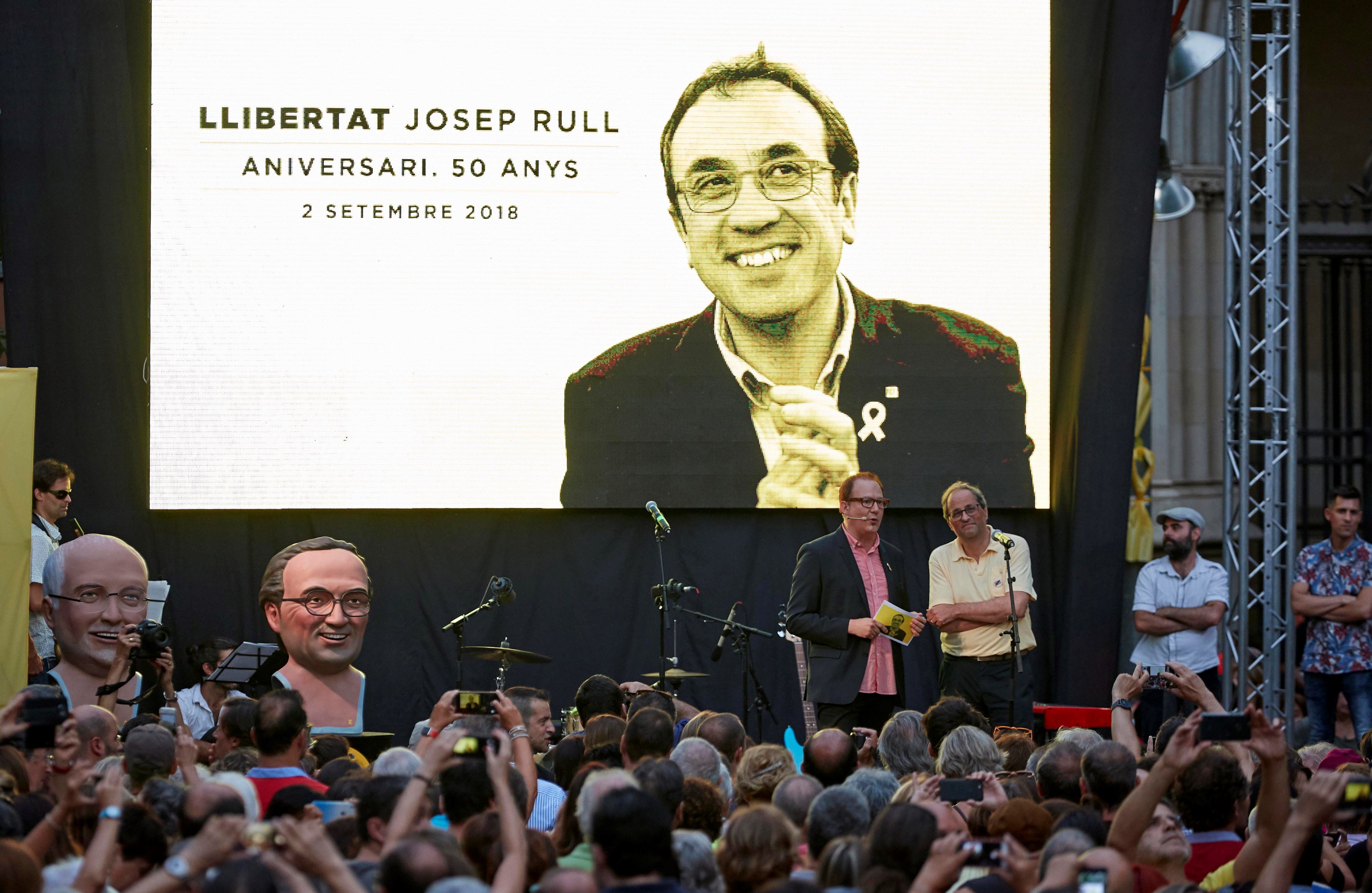 A Catalan civil rights march, proposed by Torra at homage to jailed Rull