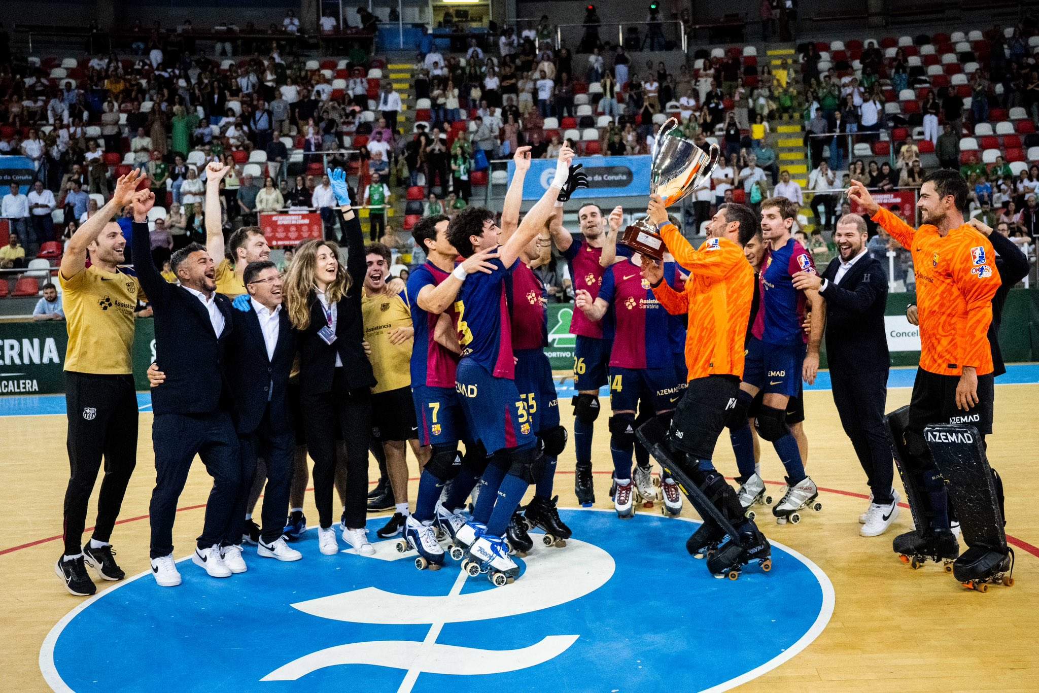 El Barça assalta Riazor, culmina un play-off perfecte i conquereix la seva 35a OK Lliga