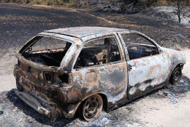 cotxe incendi granyena segarra cotxe incendi granyena segarra