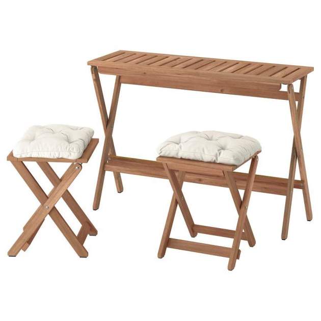 Set NÄMMARÖ taula amb 2 tamborets plegables Set NÄMMARÖ taula amb 2 tamborets plegables