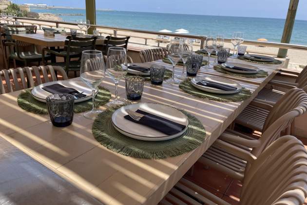 Restaurant Miramar Beach Club / Foto: Jordi Tubella Restaurant Miramar Beach Club / Foto: Jordi Tubella