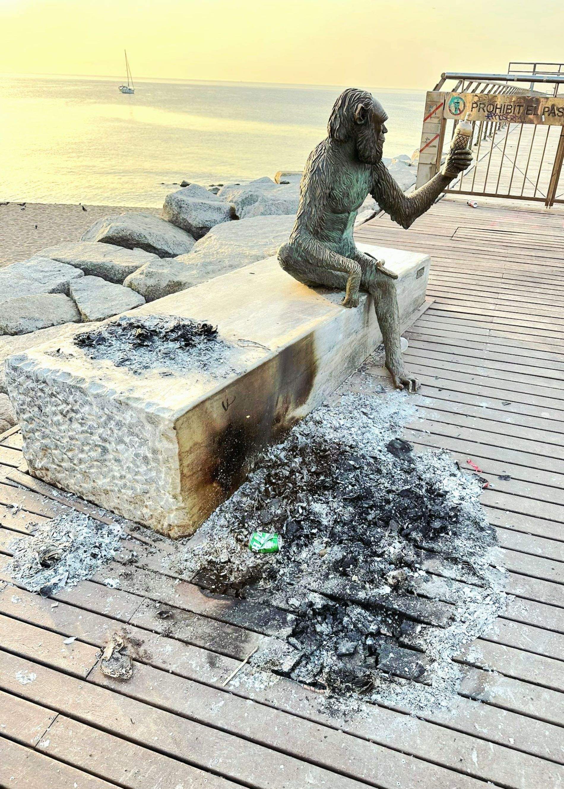 Destrossen un punt emblemàtic de Badalona i Albiol posa el crit al cel: "Inadaptats"