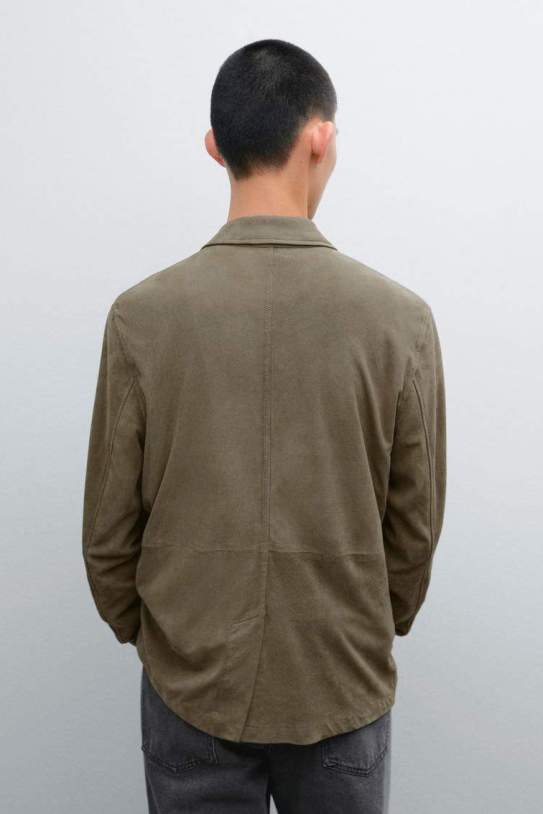 Americana pell davant de Americana pell davant de
