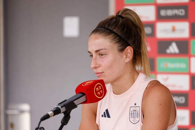 Alèxia Putellas hablando en el Media Day de la selección española / Foto: Europa Press Alèxia Putellas hablando en el Media Day de la selección española / Foto: Europa Press