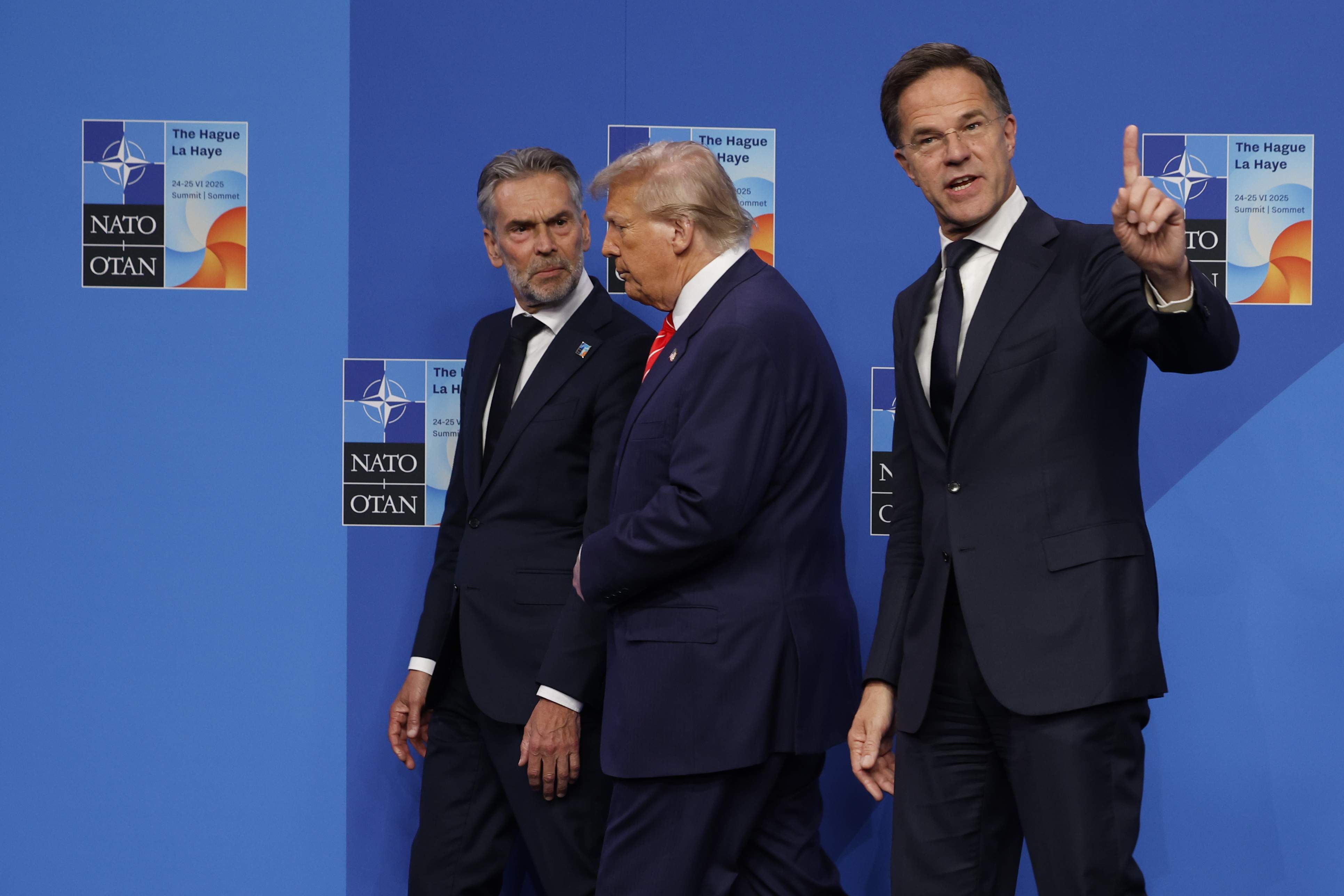 Rutte compara Trump amb un 'daddy' que separa dos nens que es barallen al pati de l'escola | VÍDEO
