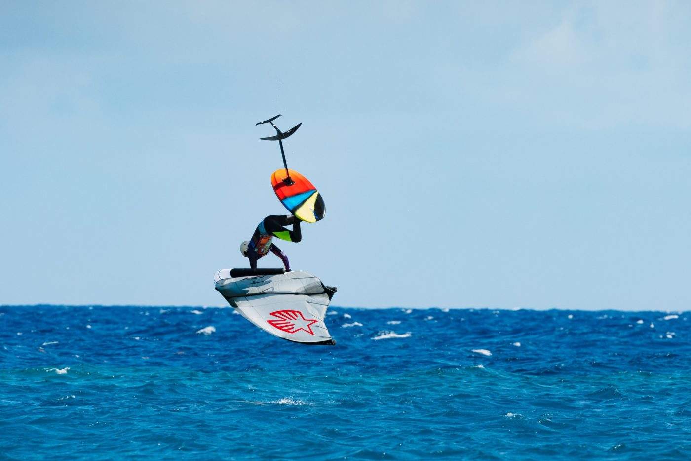 El càmping La Ballena Alegre acull el Campionat  Mundial Juvenil de Wing Foil 2025