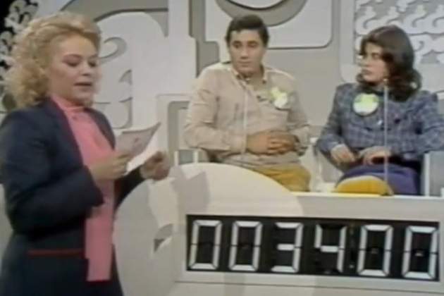 Mayra Gómez Kemp, 'miedo 25 pesetas', en el 'Uno, dos, tres' TVE Mayra Gómez Kemp, 'miedo 25 pesetas', en el 'Uno, dos, tres' TVE