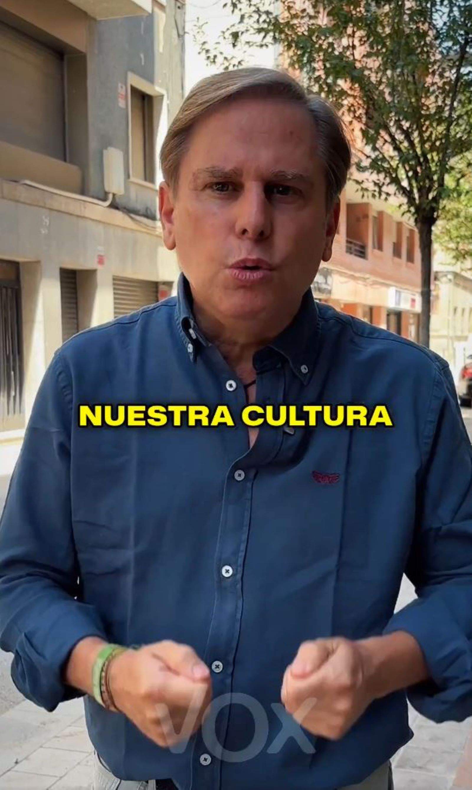 Vox es passa al català per defensar l'havanera 'El meu avi': "Prou d'acabar amb la nostra identitat"