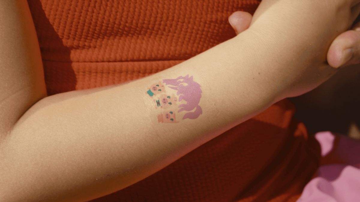 ISDIN llança un tatuatge temporal per a nens que reacciona a l'exposició solar