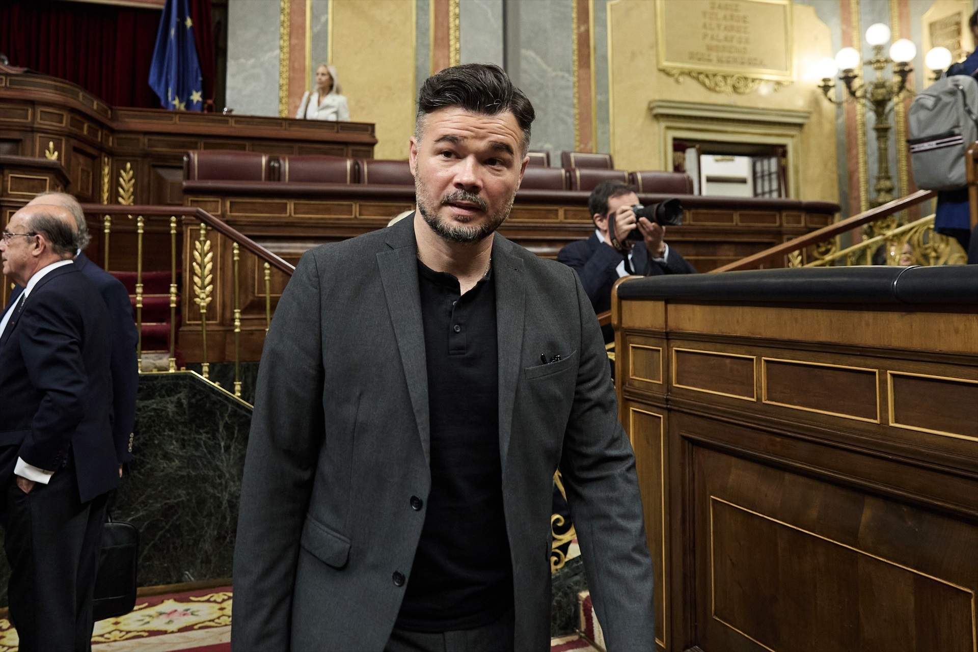 El PP contacta amb ERC, que descarta sumar-se a una moció de censura: “El PP té i tindrà casos de corrupció”