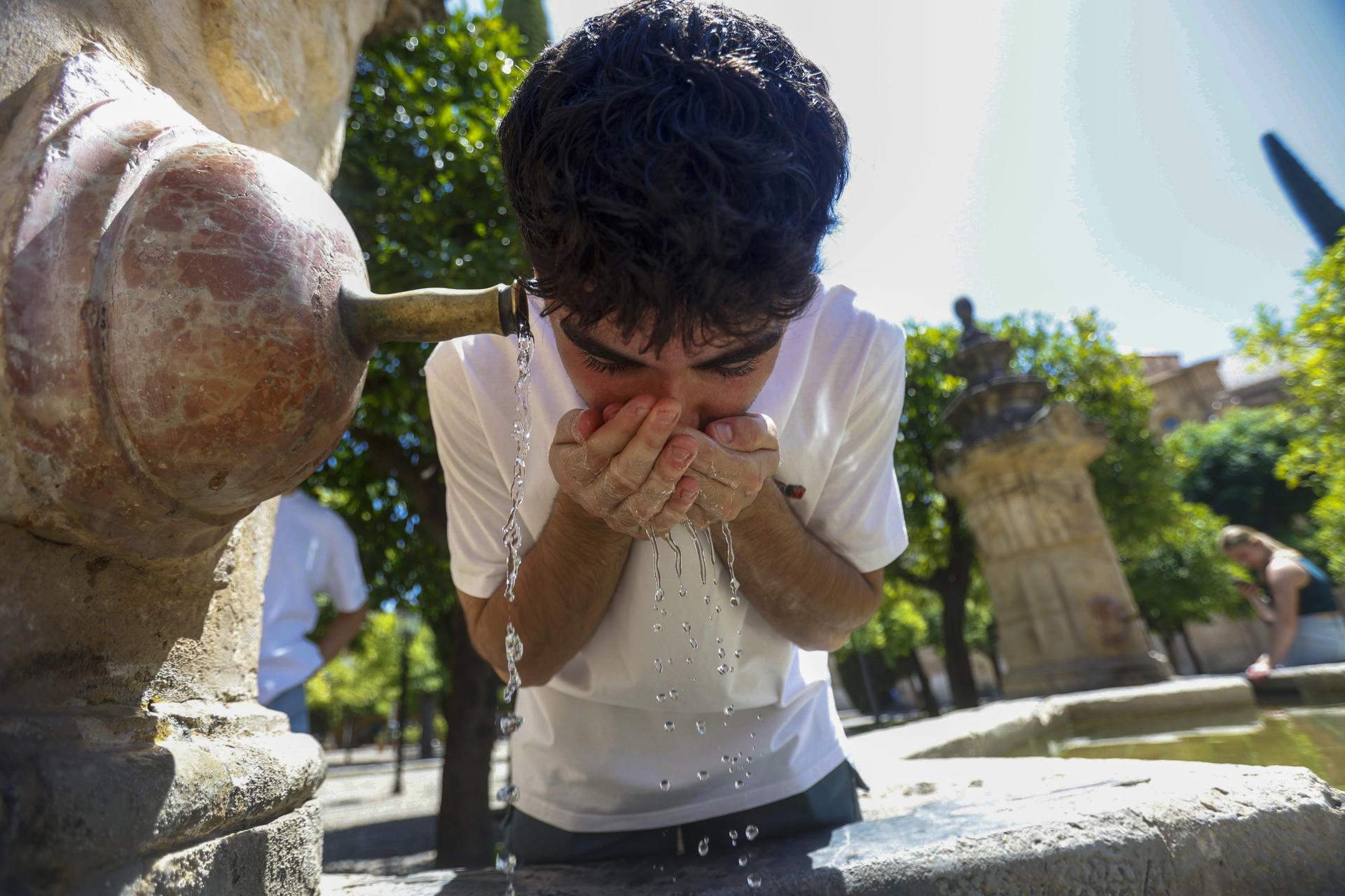 Ola de calor extrema en Europa con récords de temperatura y alertas en varios países