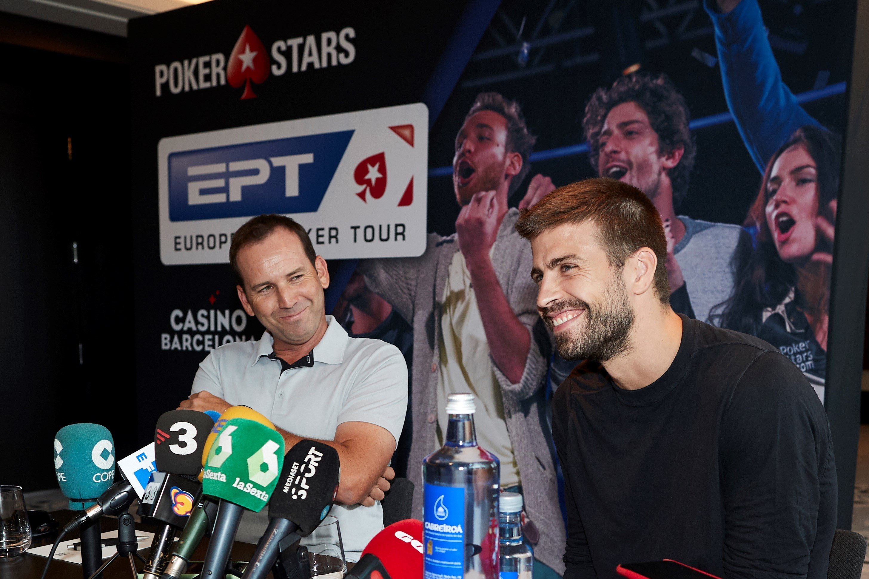 Piqué celebra la victòria del seu Andorra