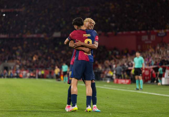 EuropaPress 6679328 pedri gonzalez of fc barcelona celebrates goal with lamine yamal of fc EuropaPress 6679328 pedri gonzalez of fc barcelona celebrates goal with lamine yamal of fc