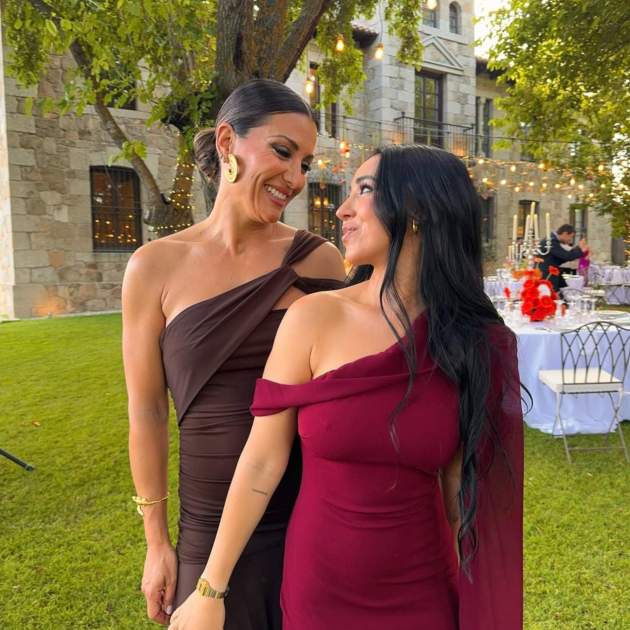 Nagore Robles i Carla Flila   Instagam