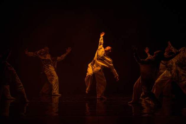 Vortex, Humanhood. Festival Grec/ Foto: Raul Sasan