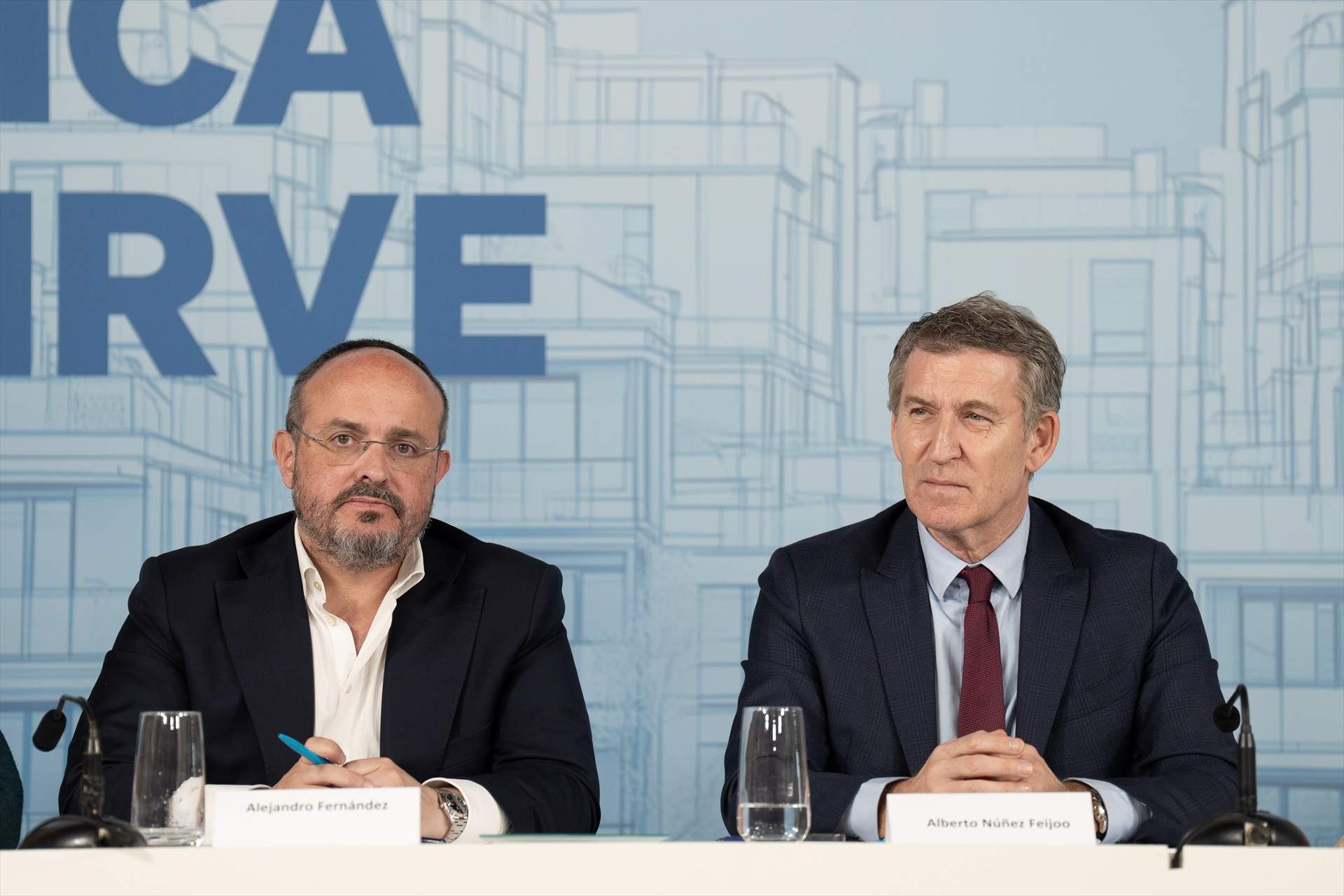 El PP català recepta ordre, menys impostos i control migratori per superar la “fractura” del procés