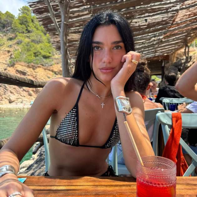 Dua Lipa a Mallorca Instagram Dua Lipa a Mallorca Instagram