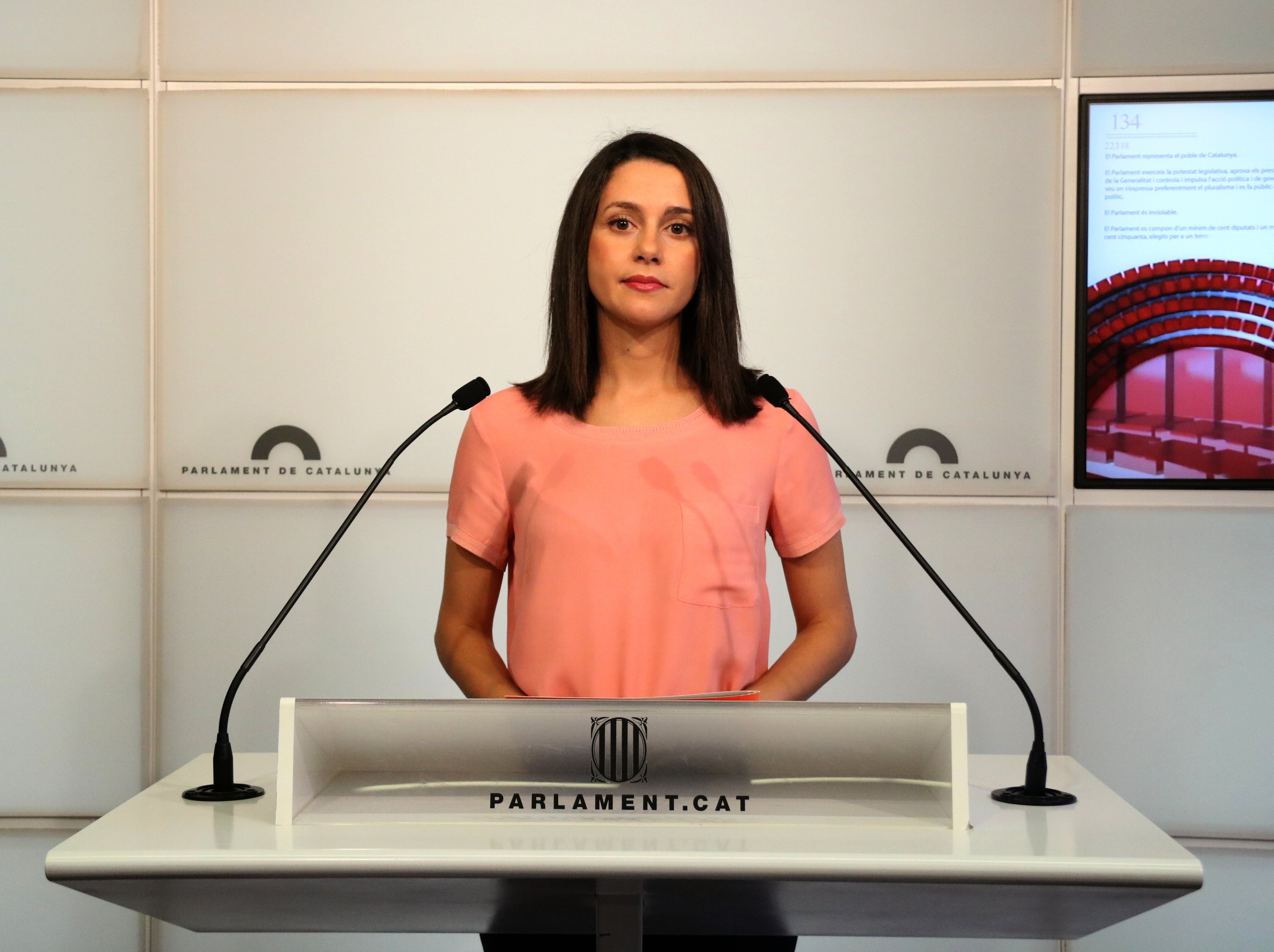 Arrimadas diu que Torra va cridar a "escalfar el carrer" a la seva conferència